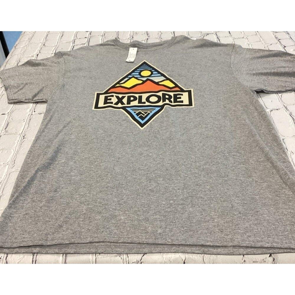 Explore T-Shirt Men’s Size XL Color Gray Graphic T-Shirt NWT